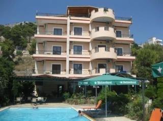 J & B Hotel Saranda
